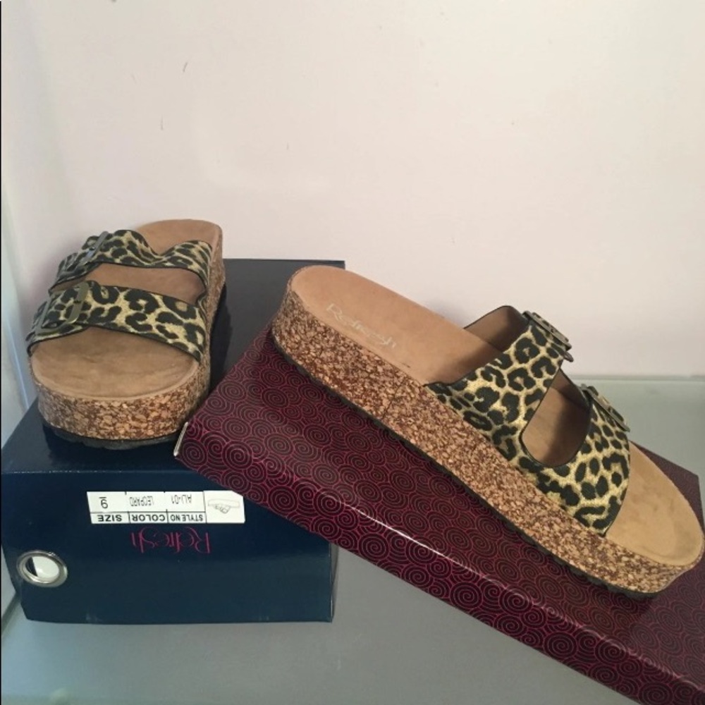 💓 Leopard Print Buckle Flatform Sandals - Picture 4 of 4